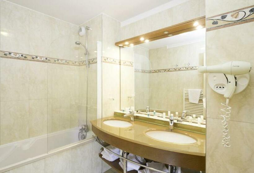 Апартаменты 2 Спальни, Grand Geneve Residence Excellior