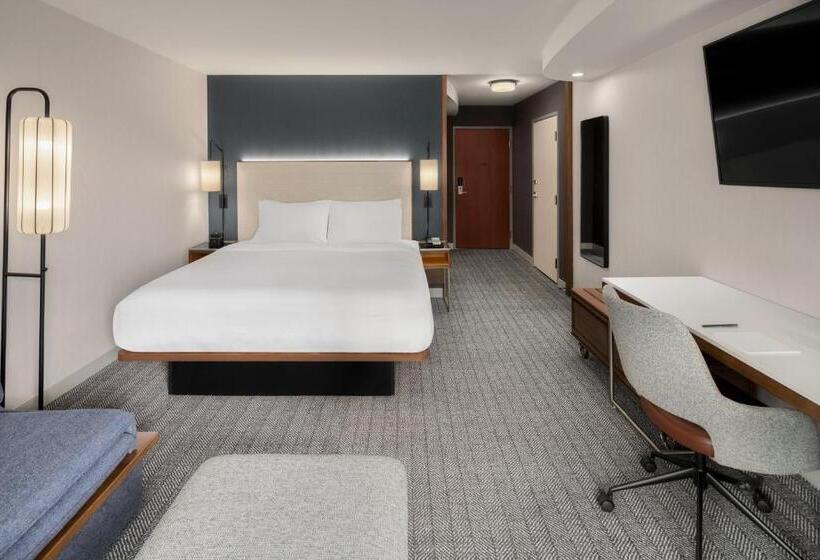 Номер Стандарт Кровать Кинг Адаптированный для Инвалидов, Courtyard By Marriott Seattle Bellevue/downtown
