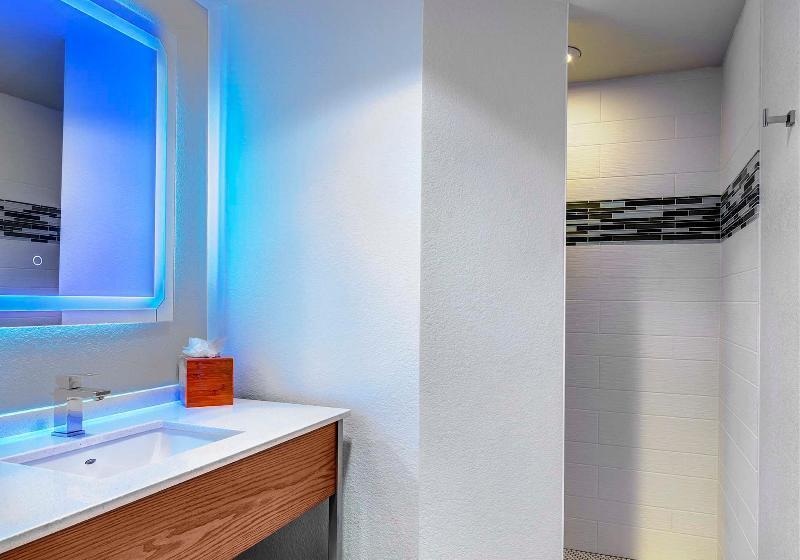 Люкс Кровать Кинг, Even Hotels Sarasota Lakewood Ranch, An Ihg