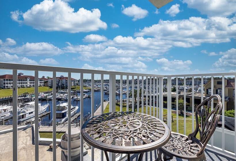 Люкс 2 Спальни, Holiday Inn Express North Myrtle Beach   Little River, An Ihg