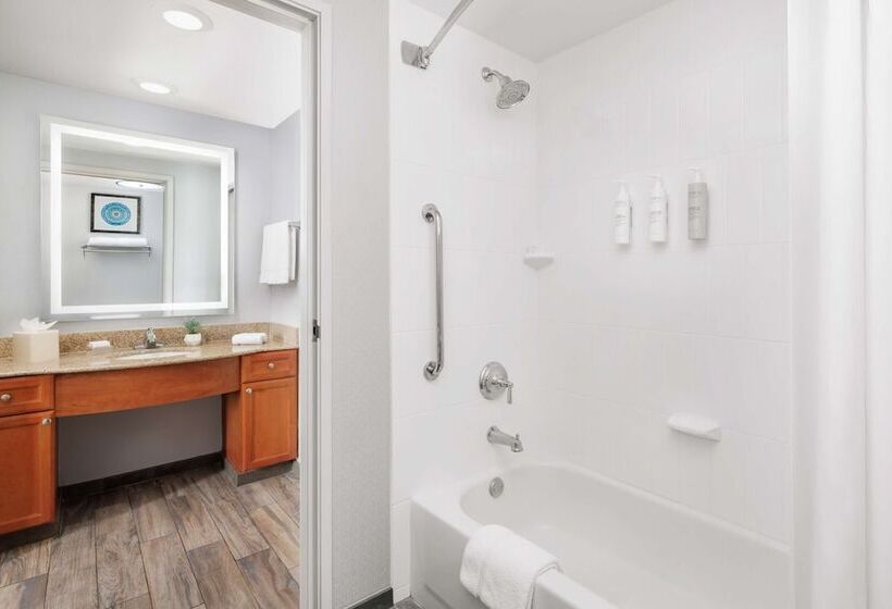 스위트, Homewood Suites Corpus Christi