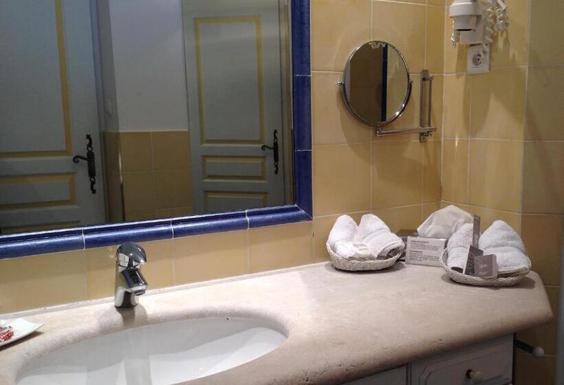 Номер Стандарт, Hôtel L  Estelle En Camargue