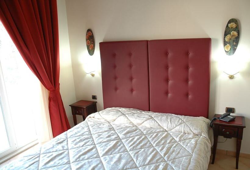 Номер Стандарт Трехместный, Charme Hotel Villa Principe Di Fitalia