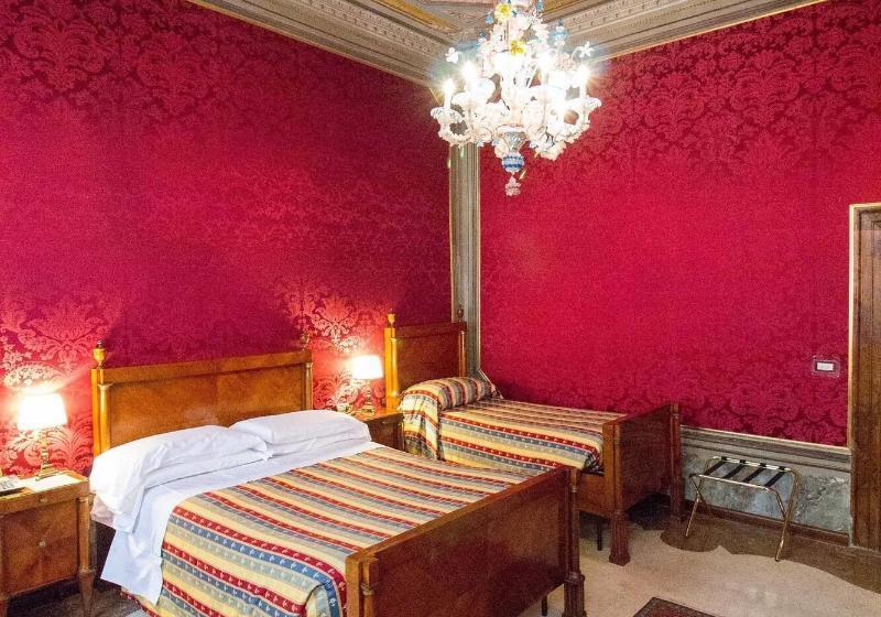سوییت جونیور, Palazzo Abadessa