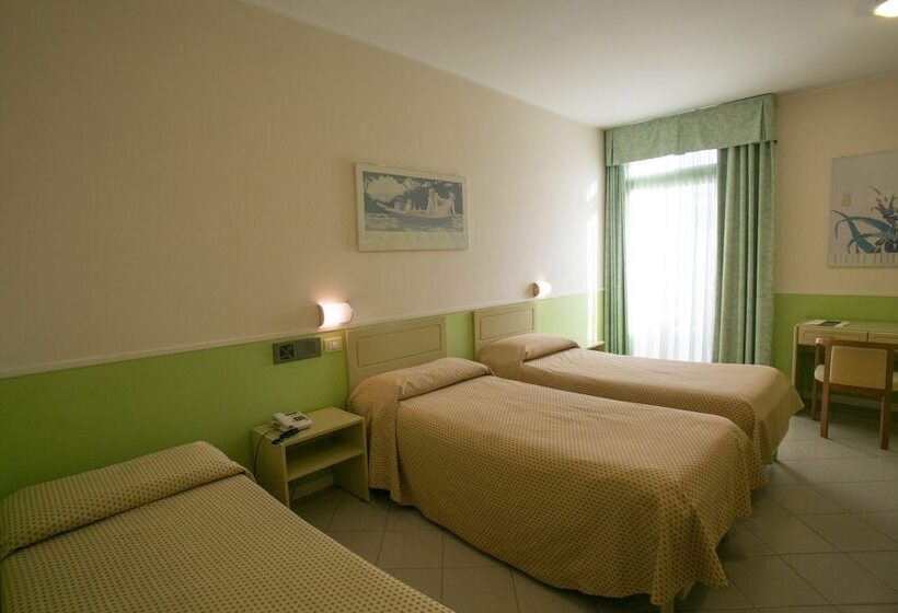 Triple Room Sea View, Salsello