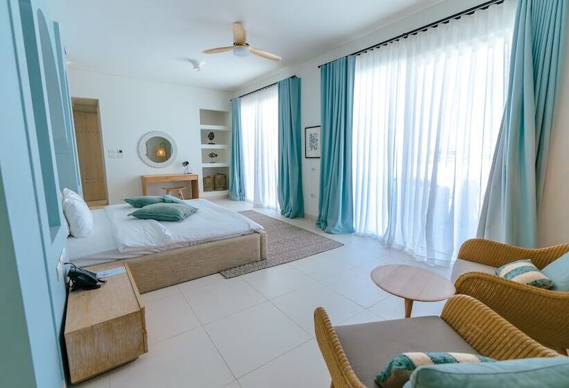 3 Bedroom Duplex Apartment, Cloud7 Residences Ayla Aqaba