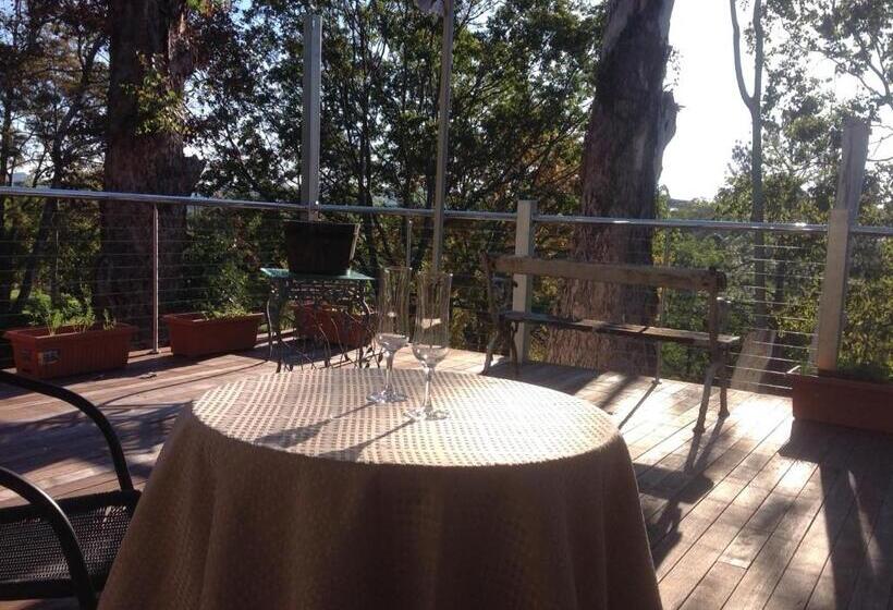 스위트 킹사이즈 침대, Eumundi Guesthouse And B&b