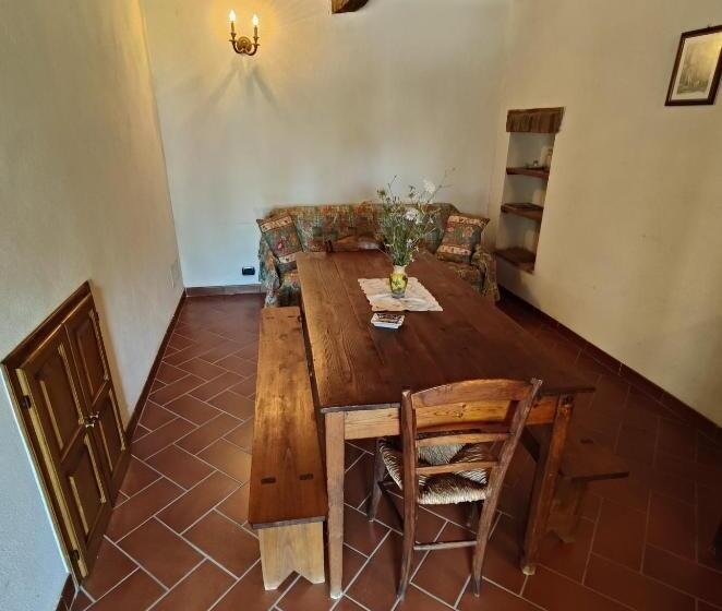 Номер Стандарт, Agriturismo Podere Chiassaie