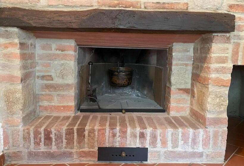 Апартаменты 2 Спальни, Agriturismo Podere Chiassaie