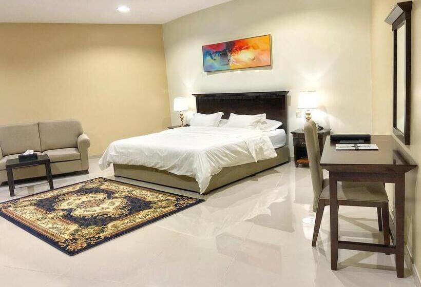 Люкс 3 Спальни, Mafaza Qassim Hotel مفازا القصيم