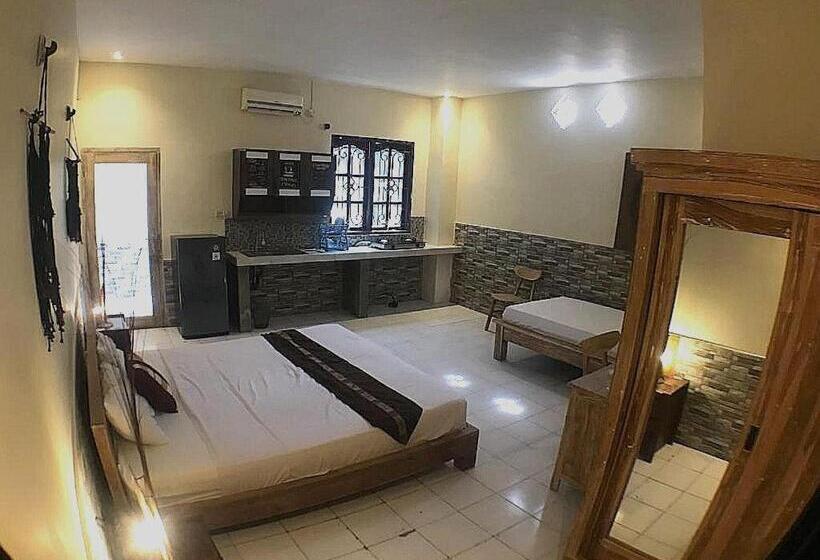 اتاق لوکس سه تخته, Puri Canggu Rooms Ll