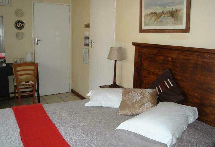 Номер Стандарт, Taunton House B&b