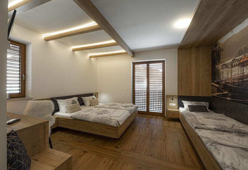اتاق خانوادگی, Veldes B&b