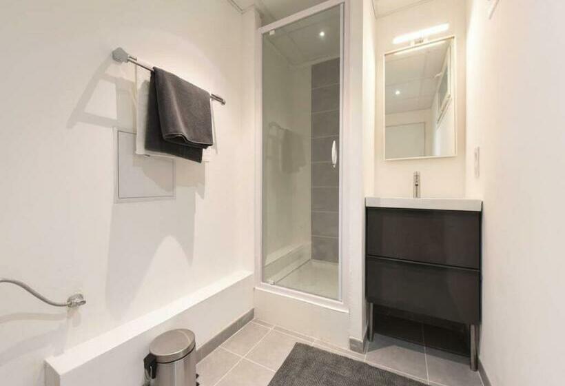 Apartamento 1 Dormitório, Coeur Urbain Apartments  Place De La Comãƒæ’ã‚â©die