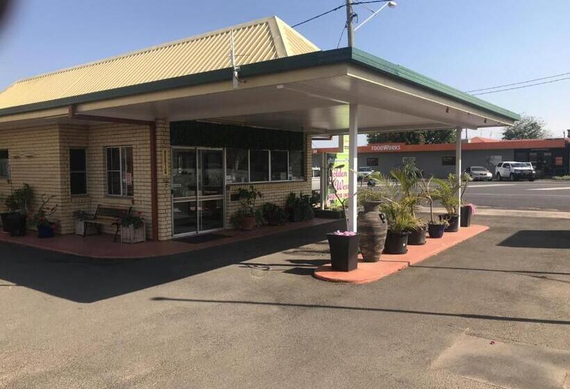 デラックスファミリールーム, Golden West Motor Inn