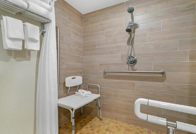Camera Standard Letto King Accessibile ai persone con mobilità ridotta, Inn On Destin Harbor, Ascend Hotel Collection