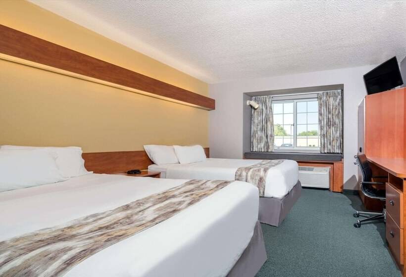 Номер Стандарт Адаптированный для Инвалидов, Microtel Inn & Suites By Wyndham New Ulm