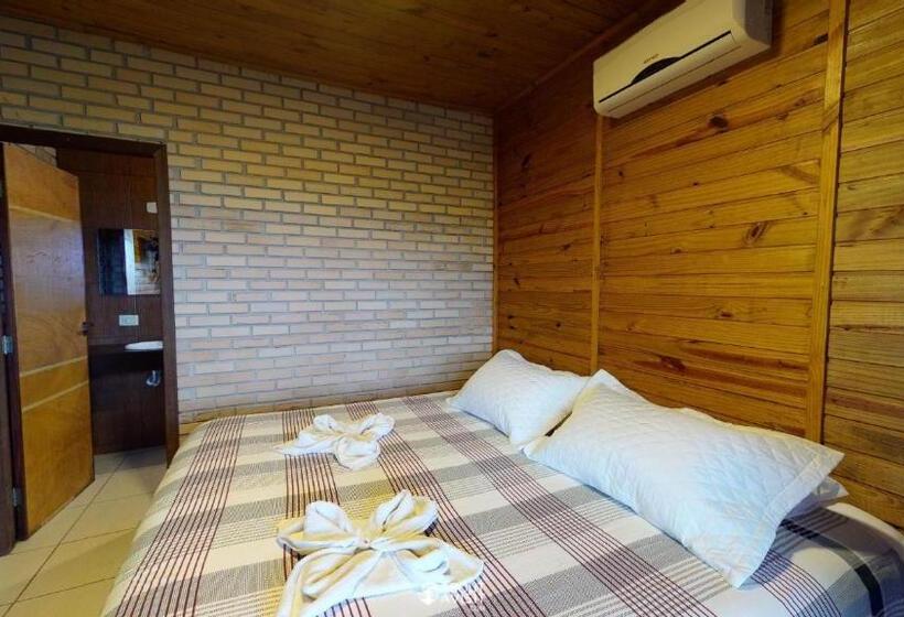 스위트 킹사이즈 침대, Pousada Villa Verde   Frente Para A Praia Do Farol