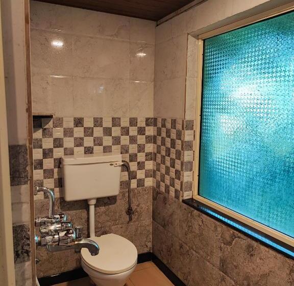 Номер Стандарт Вид на Бассейн, Shivam Bnb Mandrem Resort