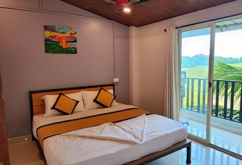 ファミリーステューディオ, Shivam Bnb Mandrem Resort