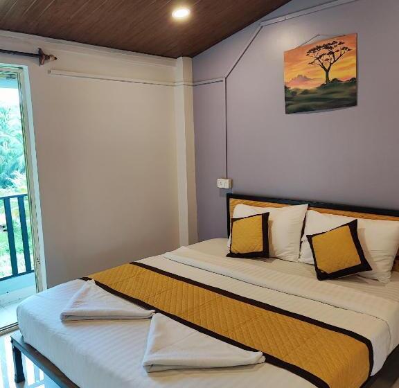 Номер Стандарт Вид на Бассейн, Shivam Bnb Mandrem Resort