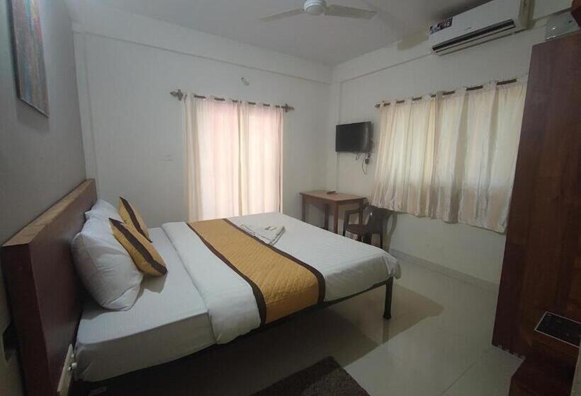 ファミリーステューディオ, Shivam Bnb Mandrem Resort