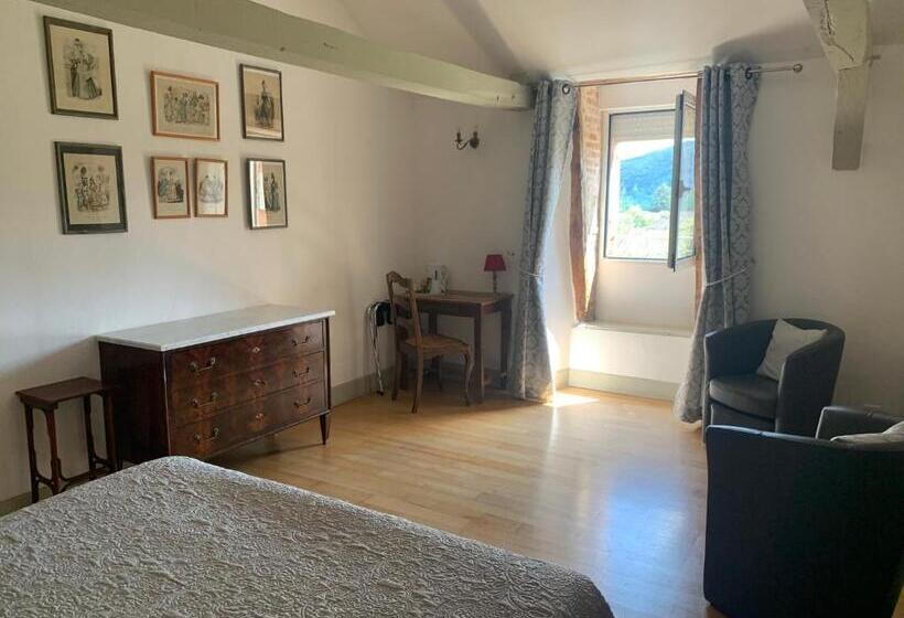 Номер Стандарт Вид на Сад, Maison Redon Chambres D Hôtes