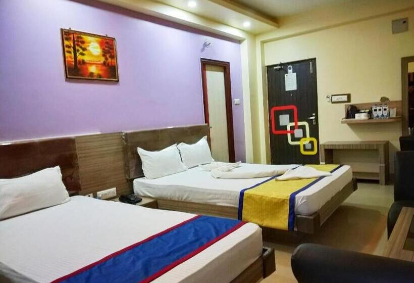 Четырехместный Номер Deluxe, New Digha
