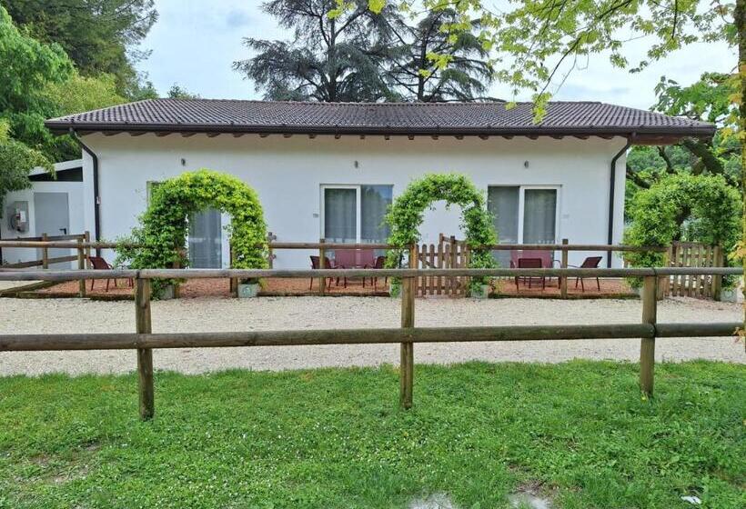 Quarto Superior, Agriturismo Il Rovere