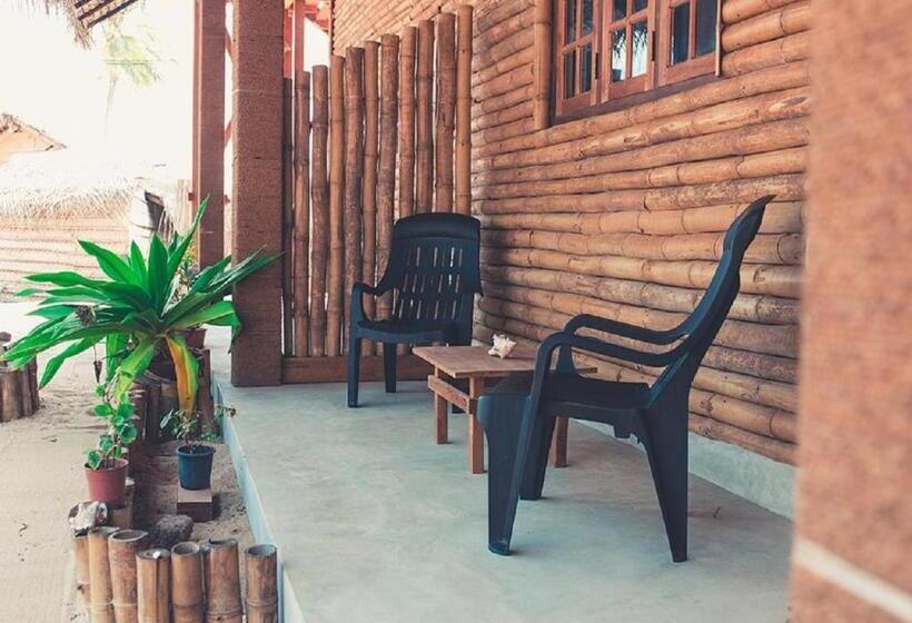 اتاق استاندارد با چشم‌انداز دریا, Surfpoint Sri Lanka Kite Village