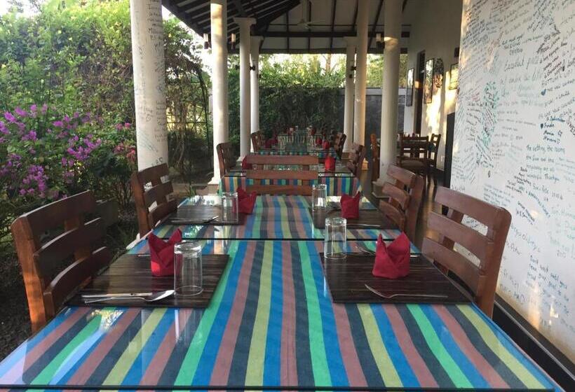 Standard Triple Room with Terrace, Goddess Garden Sigiriya