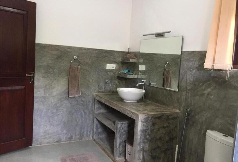 Standard Triple Room with Terrace, Goddess Garden Sigiriya
