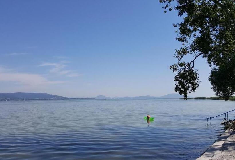 Номер Стандарт Трехместный, Balaton Panzió