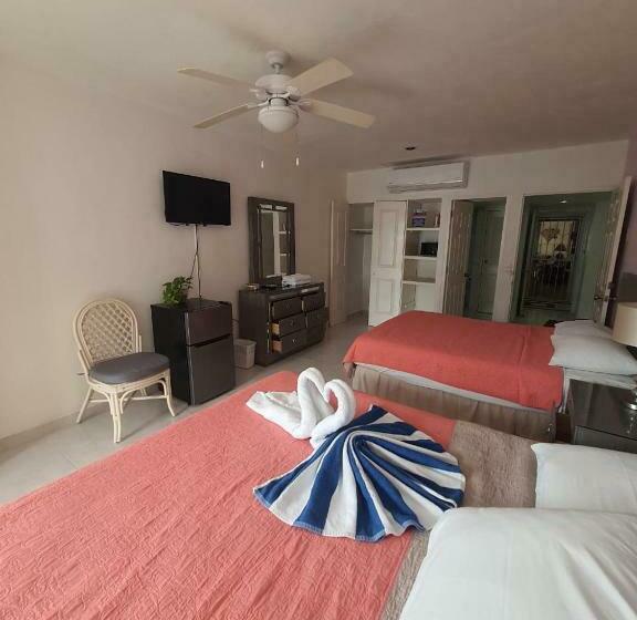 スタンダード４人部屋, Enna Inn Ixtapa Habitación Vista Al Mar