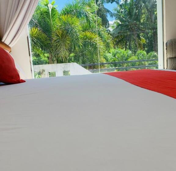 اتاق لوکس, Chill House Safari Resort