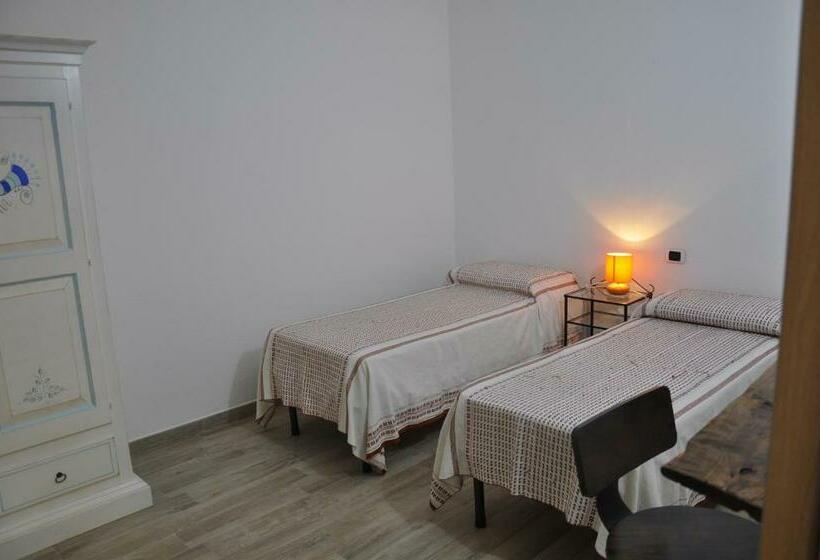 Номер Стандарт, B&b Baroi Orgosolo