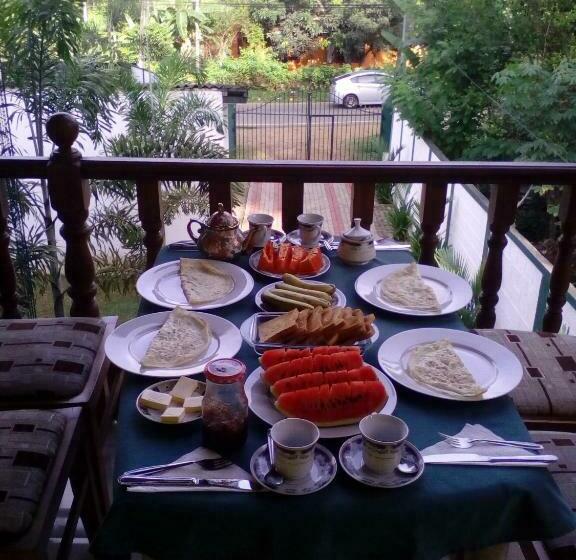 Номер Стандарт, Elephant Reach Villa Pinnawala