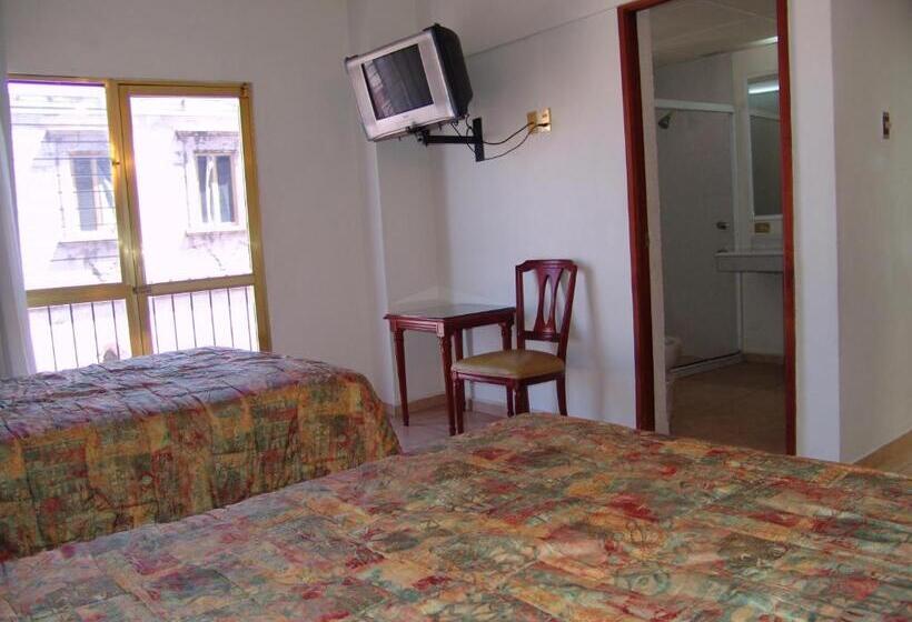 Standaardkamer met 2 Tweepersoonsbedden, Posada Arcos