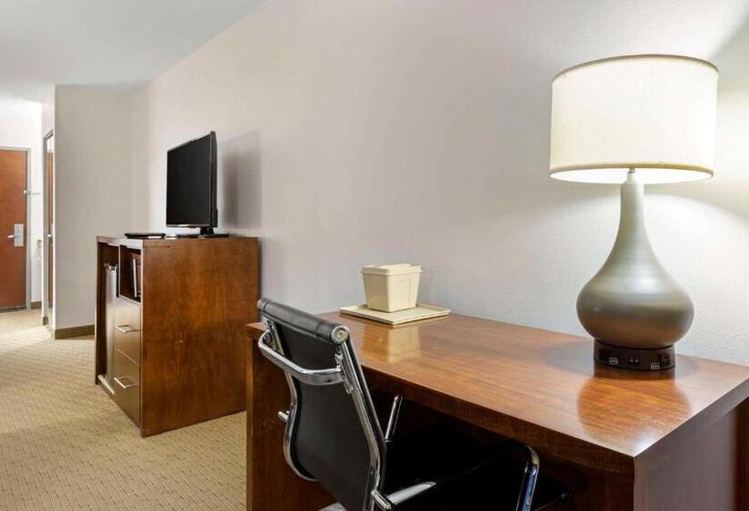 Номер Стандарт, Comfort Inn Garner Clayton I40