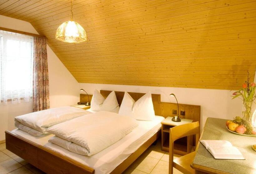 Номер Стандарт, Landgasthof Hirschen