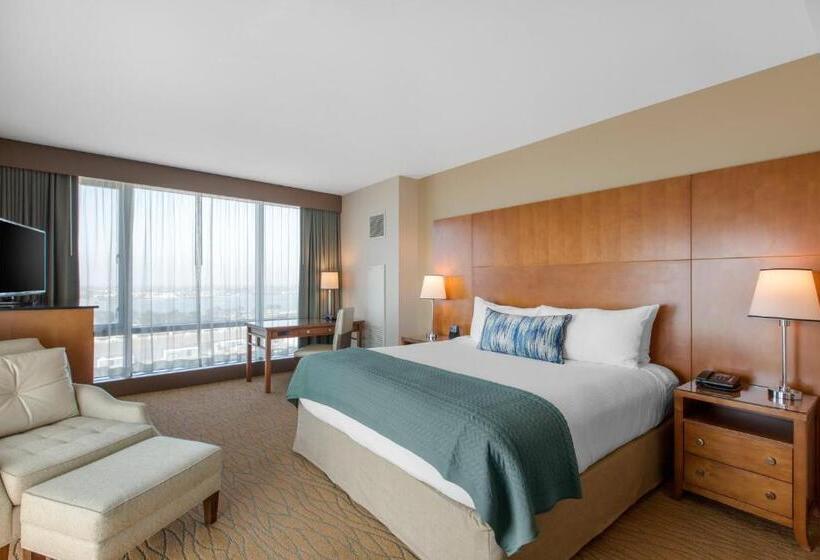 Premium Room, Omni San Diego