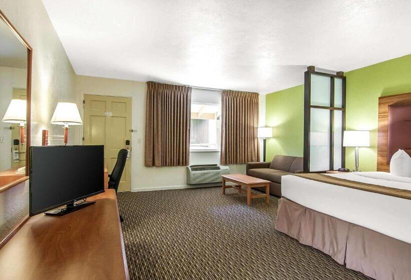 Люкс Кровать Кинг, Quality Inn & Suites At Coos Bay