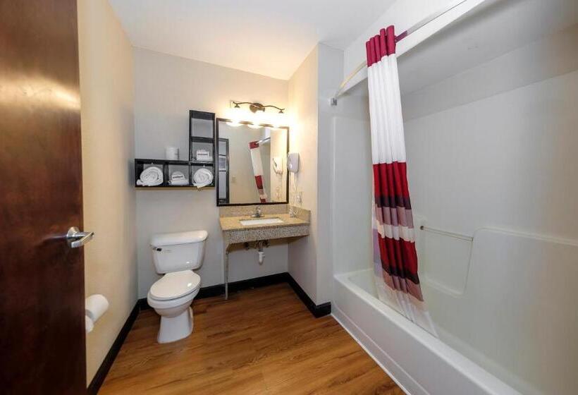 Люкс Кровать Кинг, Quality Inn & Suites Augusta Fort Eisenhower Area