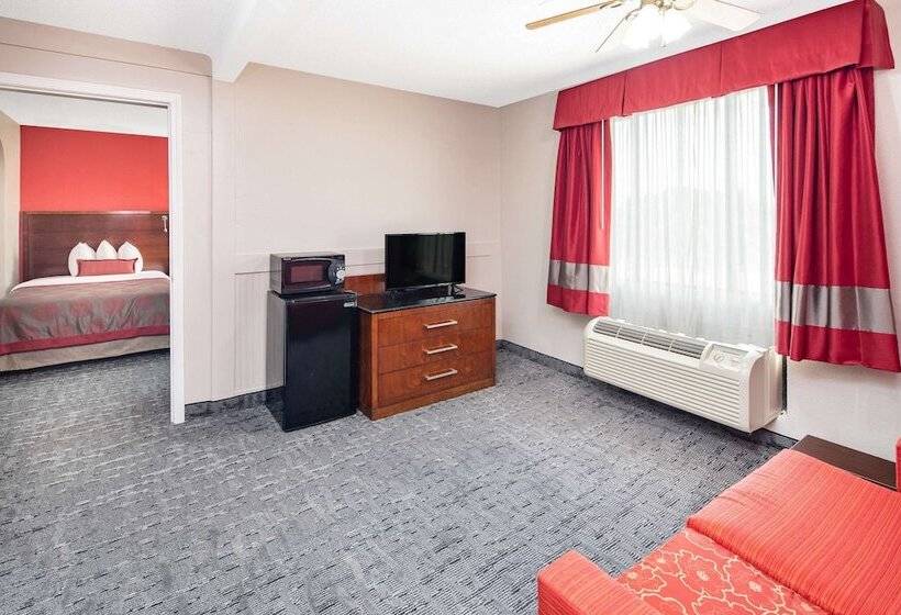 スイート, Ramada By Wyndham Alpharetta Atlanta North