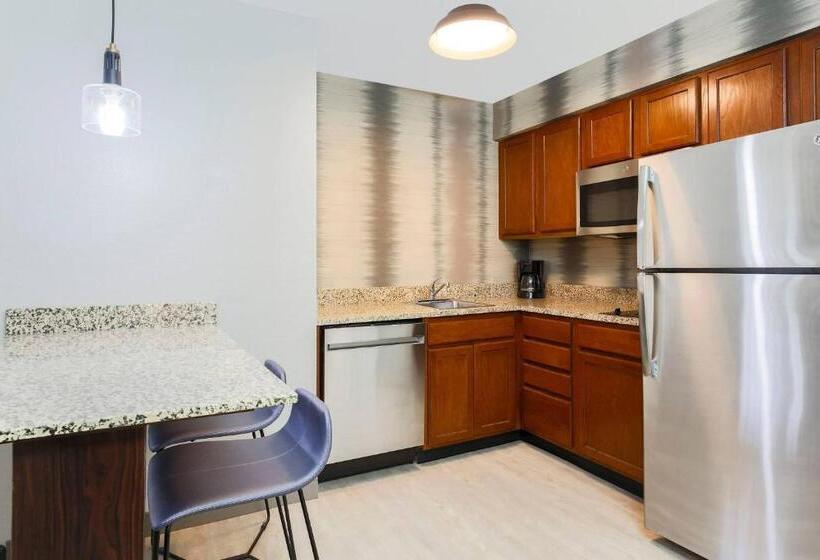 Студио Стандарт Кровать Кинг, Residence Inn By Marriott Monroe