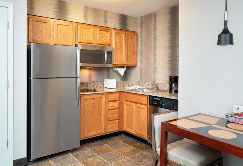 Люкс, Residence Inn New Bedford Dartmouth
