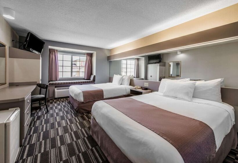 장애인을 위한 스탠다드 룸, Microtel Inn Georgetown   Lexington North
