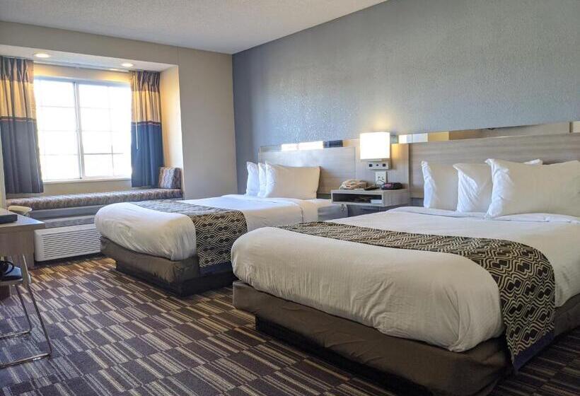 장애인을 위한 스탠다드 룸, Microtel Inn Georgetown   Lexington North
