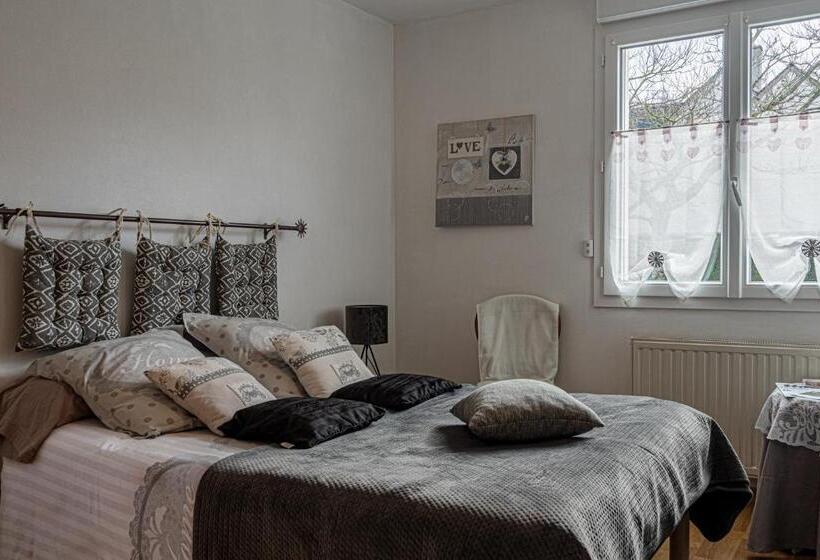 Номер Стандарт, Chambres D'hotes Les Papillons