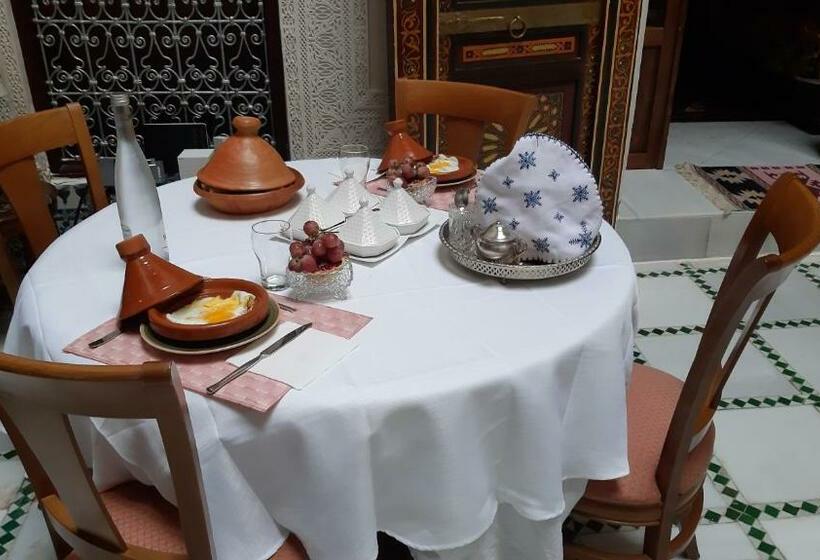 Семейный Номер, Riad Alkatib Meknès